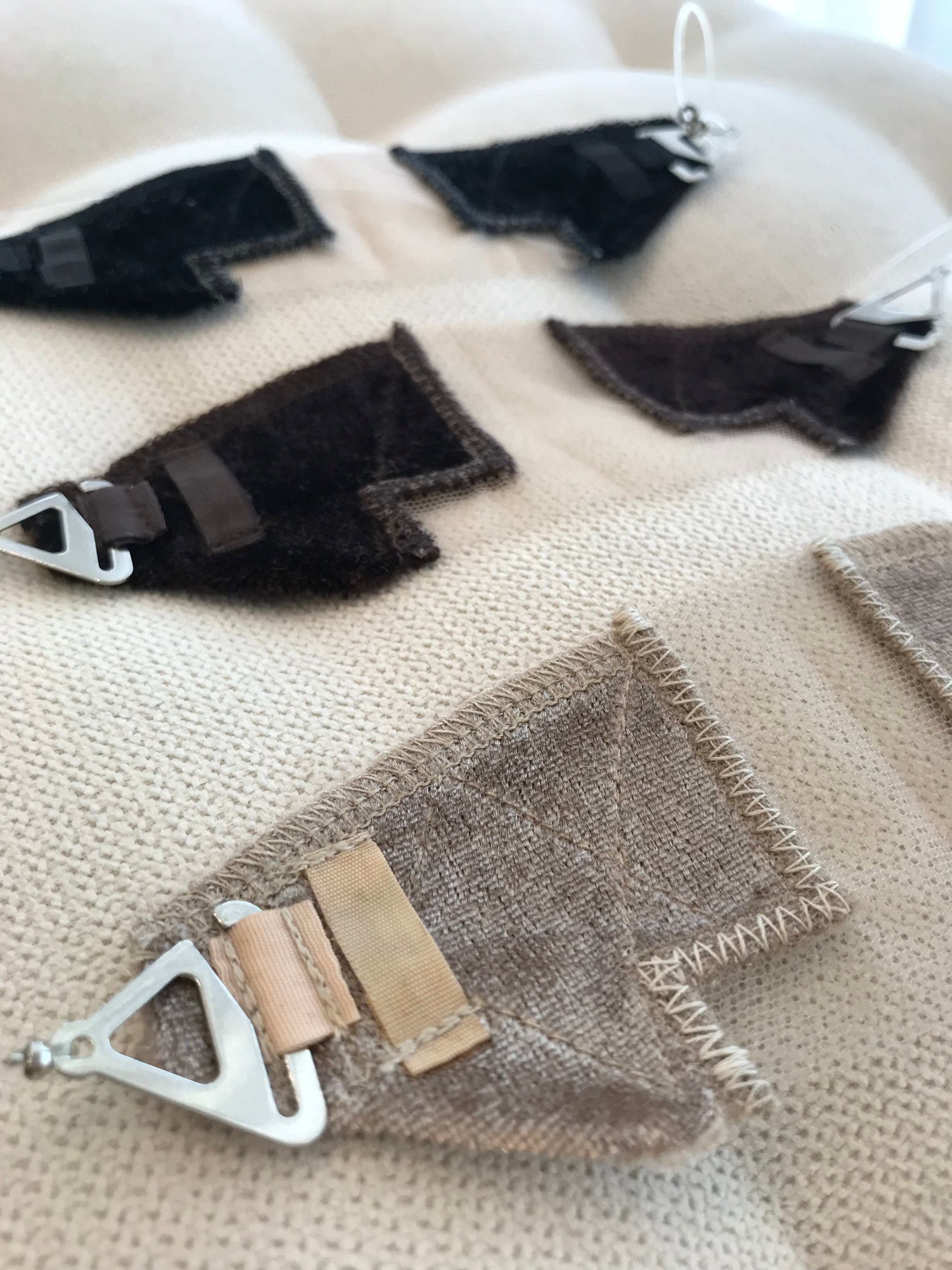 Lace Topper Grip